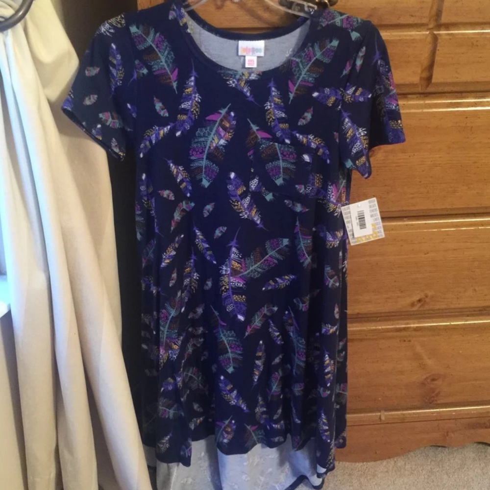 lularoe Carly Feathers xxs